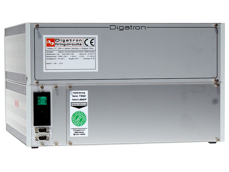 Digatron DLS, zur Datenerfassung der Einzellspannungen sowie Batterie- und Tankspannungen während der Prüfzyklen